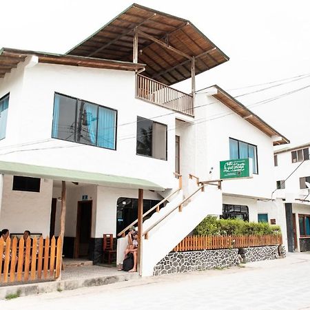 Hostal La Gran Tortuga Puerto Villamil Ngoại thất bức ảnh
