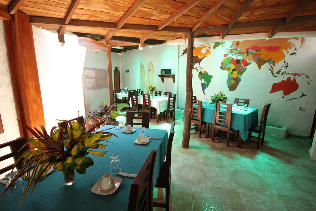 Hostal La Gran Tortuga Puerto Villamil Ngoại thất bức ảnh